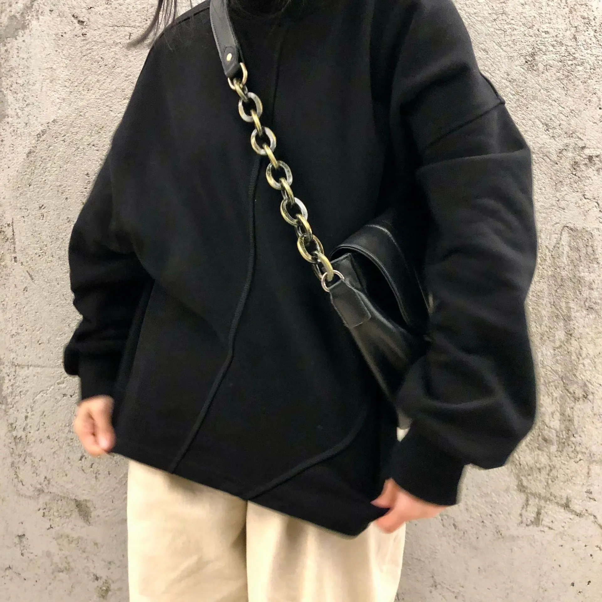 Fashionable Womens Black Leather Sling Bag Genuine Leather Crossbody Bags