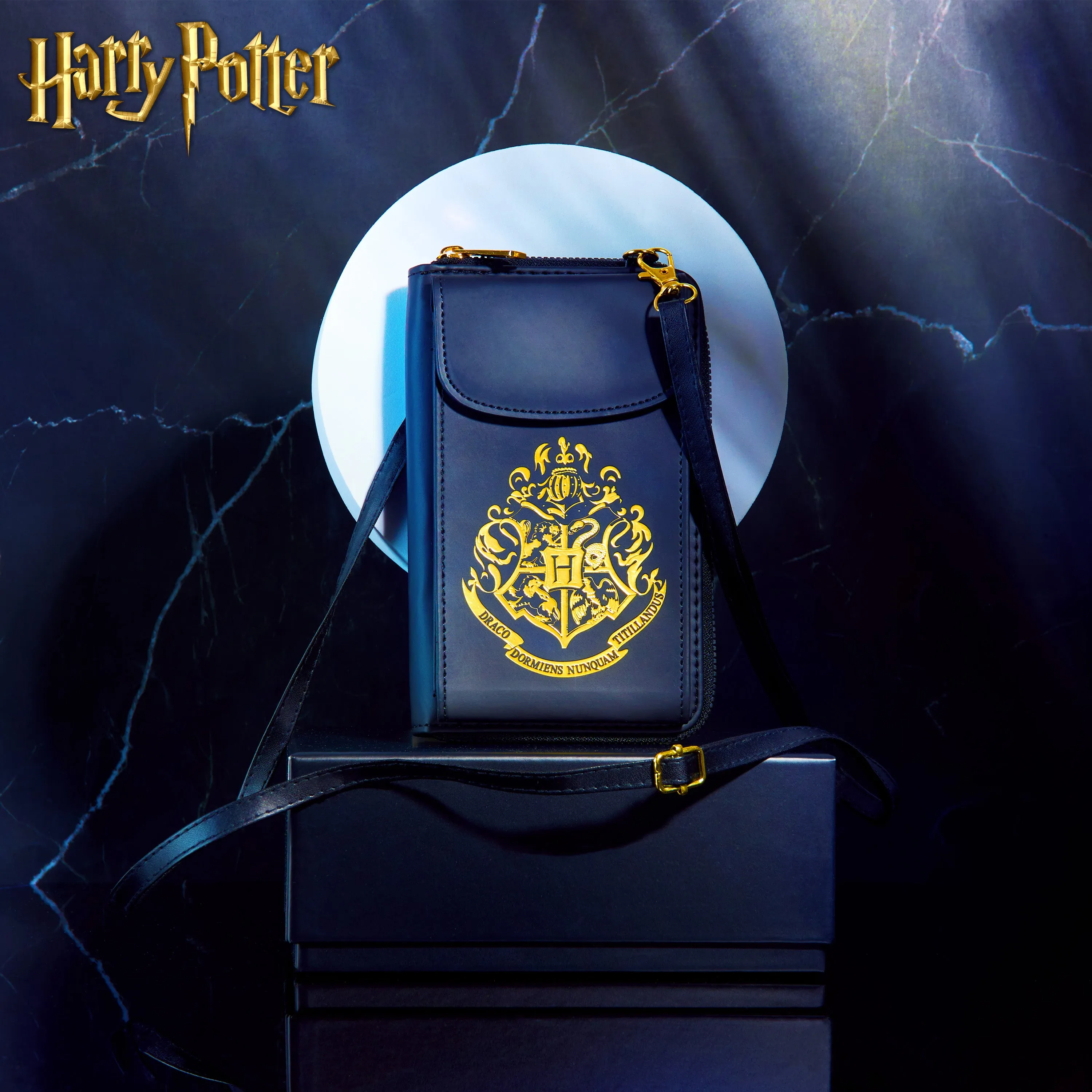 Harry Potter Womens Crossbody Bag, Phone Bag with Card Slots Adjustable Strap