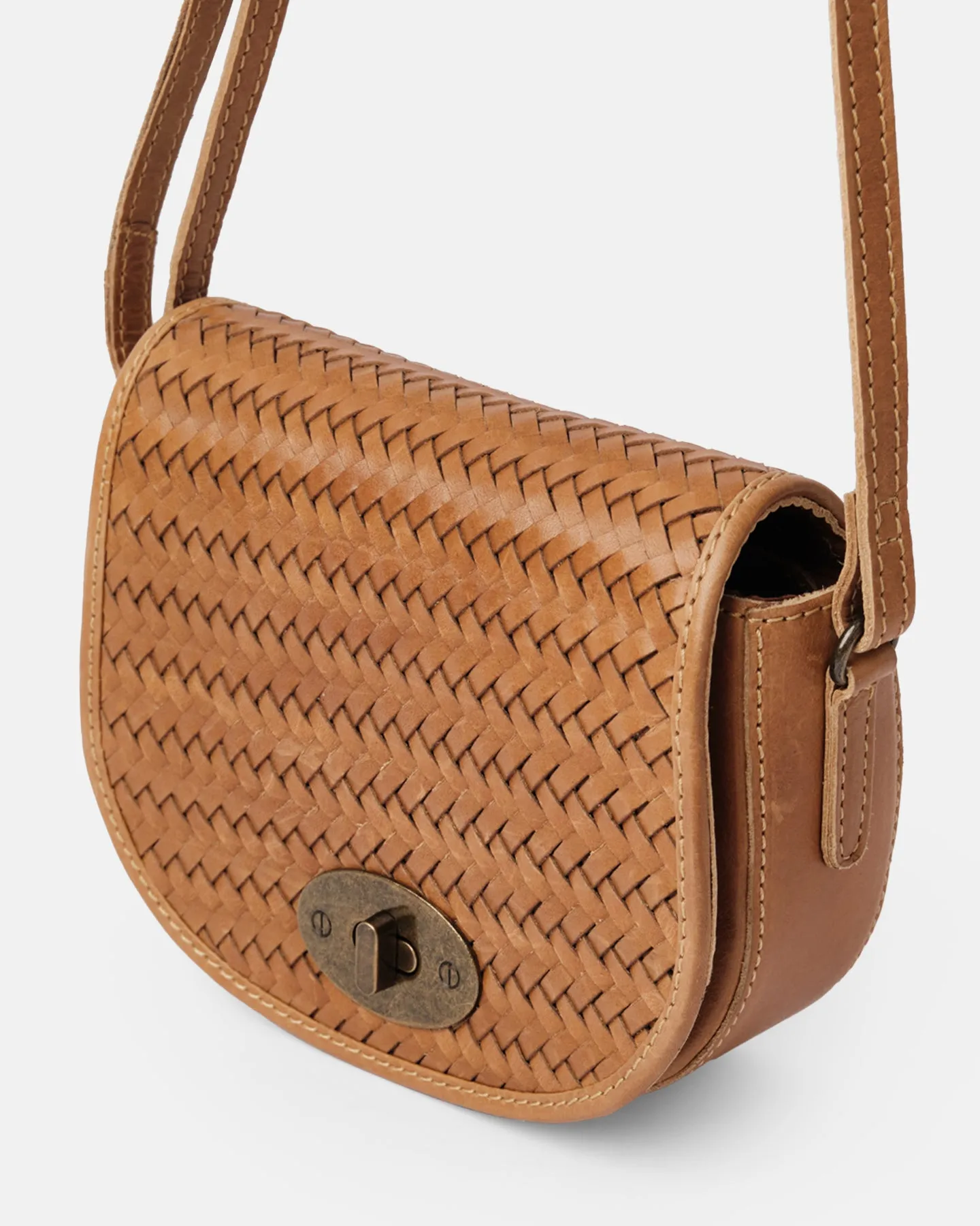 Milan Halfmoon Woven Bag | Tan