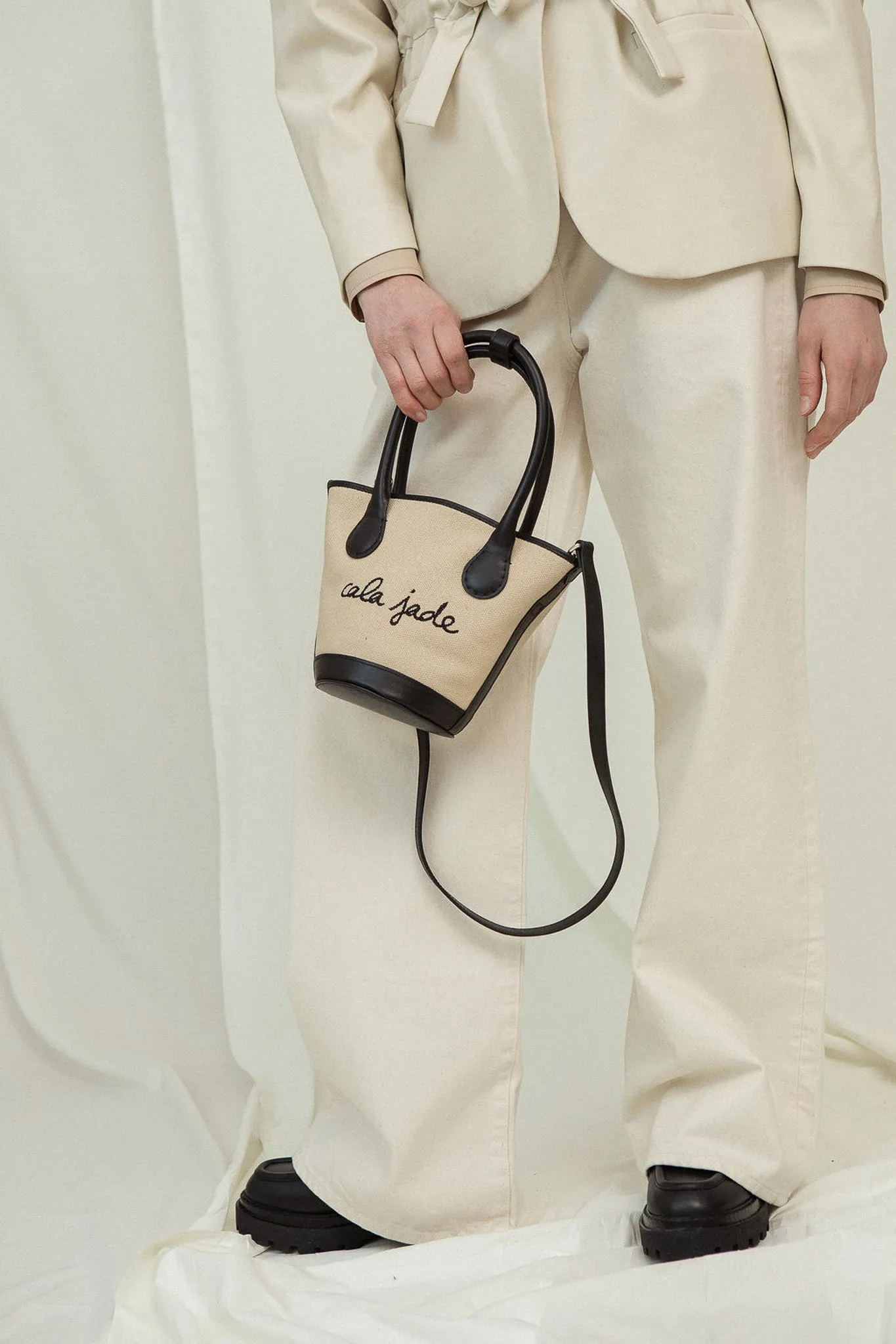 SANDHI Mini Canvas Shoulder bag